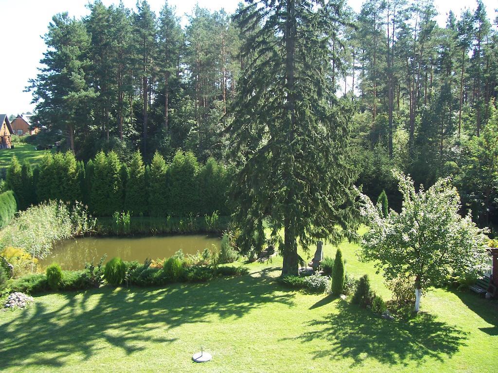 Вілла Gosciniec Nad Stawem Щитно Екстер'єр фото
